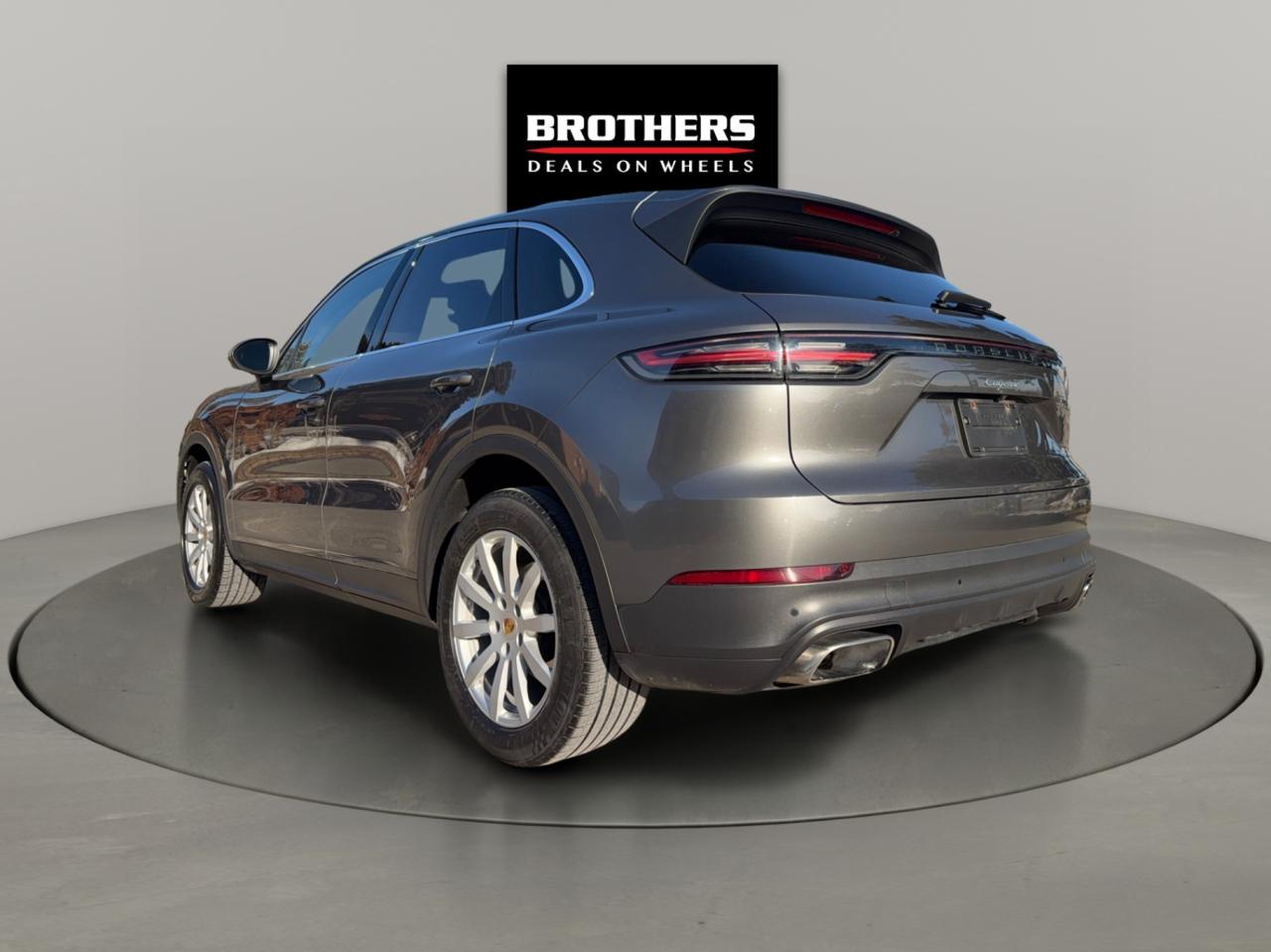 2019 Porsche Cayenne AWD Photo