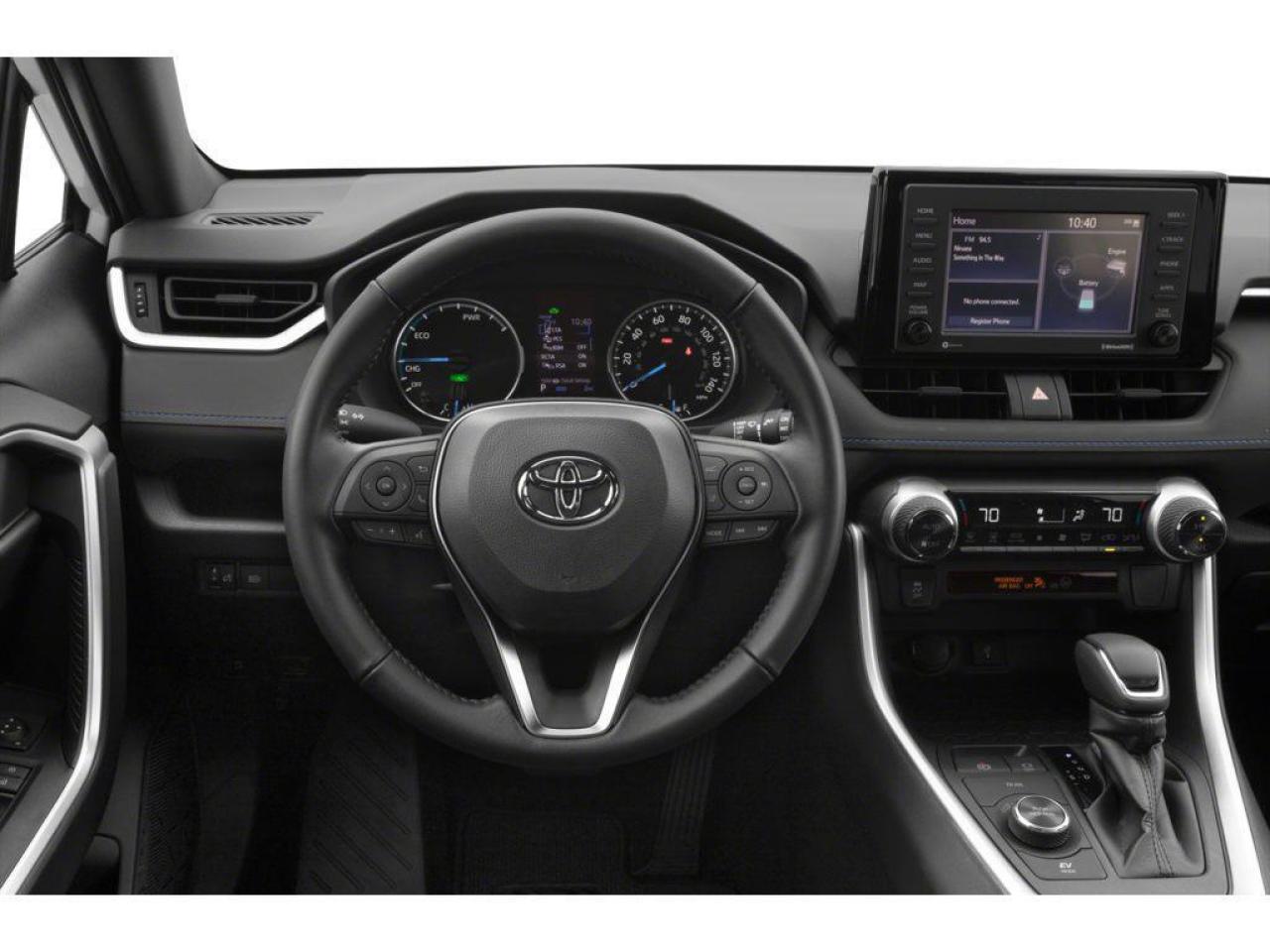 2022 Toyota RAV4 Hybrid SE Photo