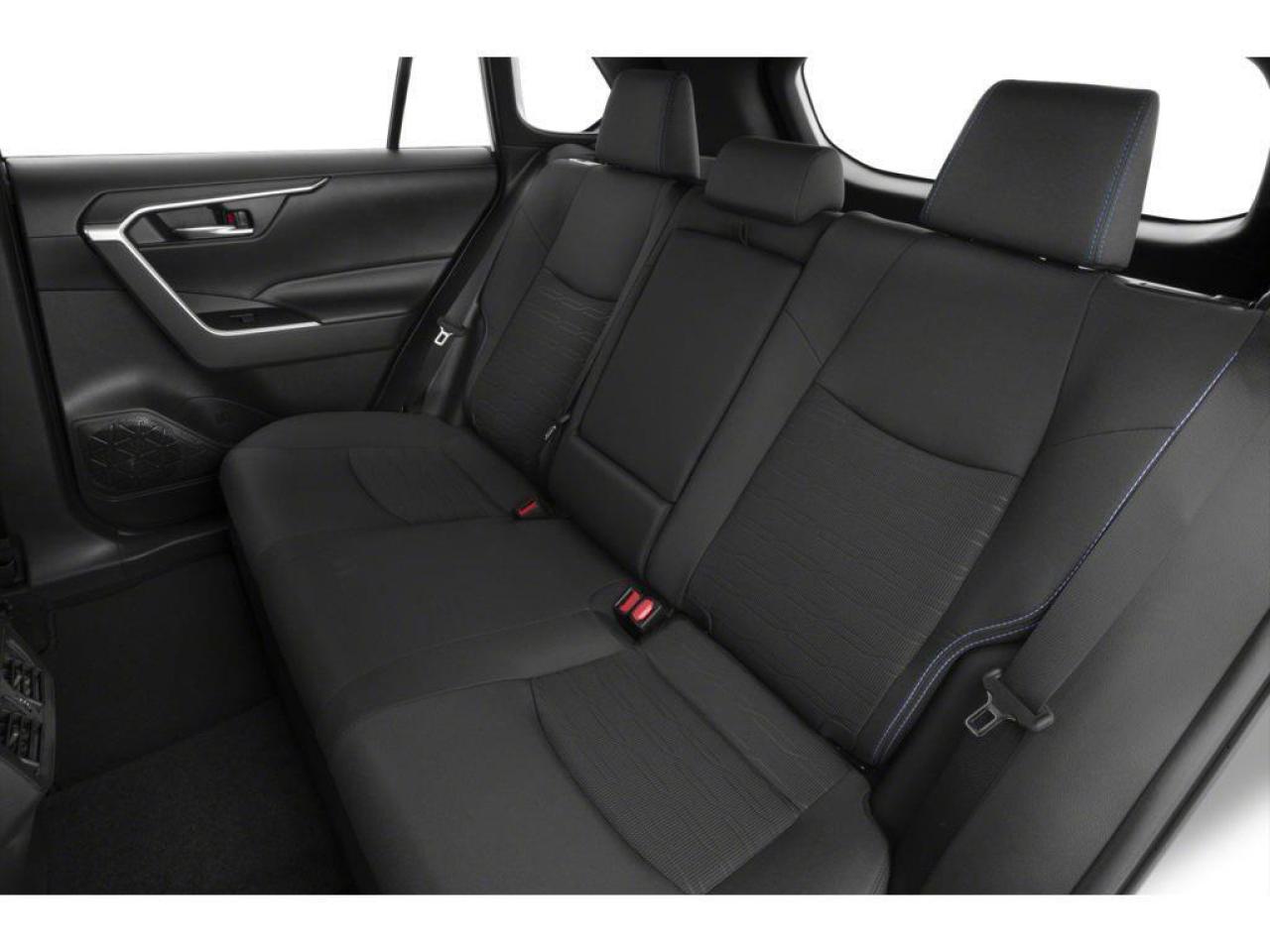 2022 Toyota RAV4 Hybrid SE Photo