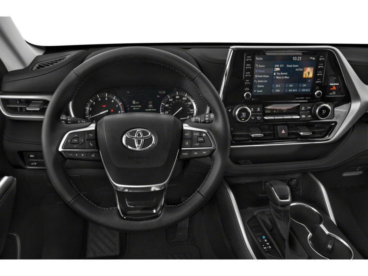 2020 Toyota Highlander XLE Photo3