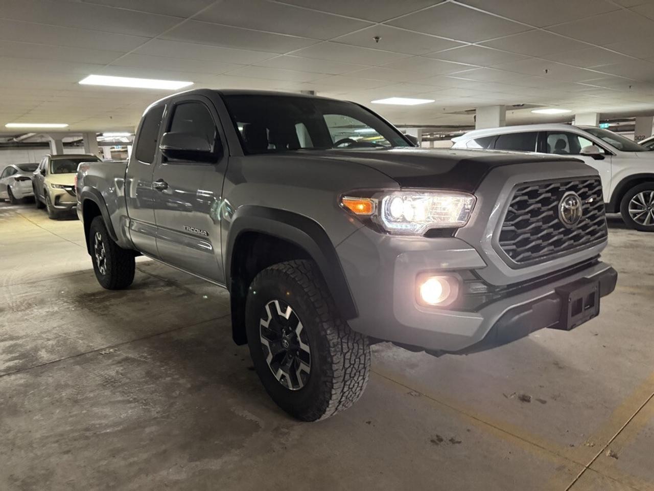 2020 Toyota Tacoma TRD Off Road Access Cab Photo4