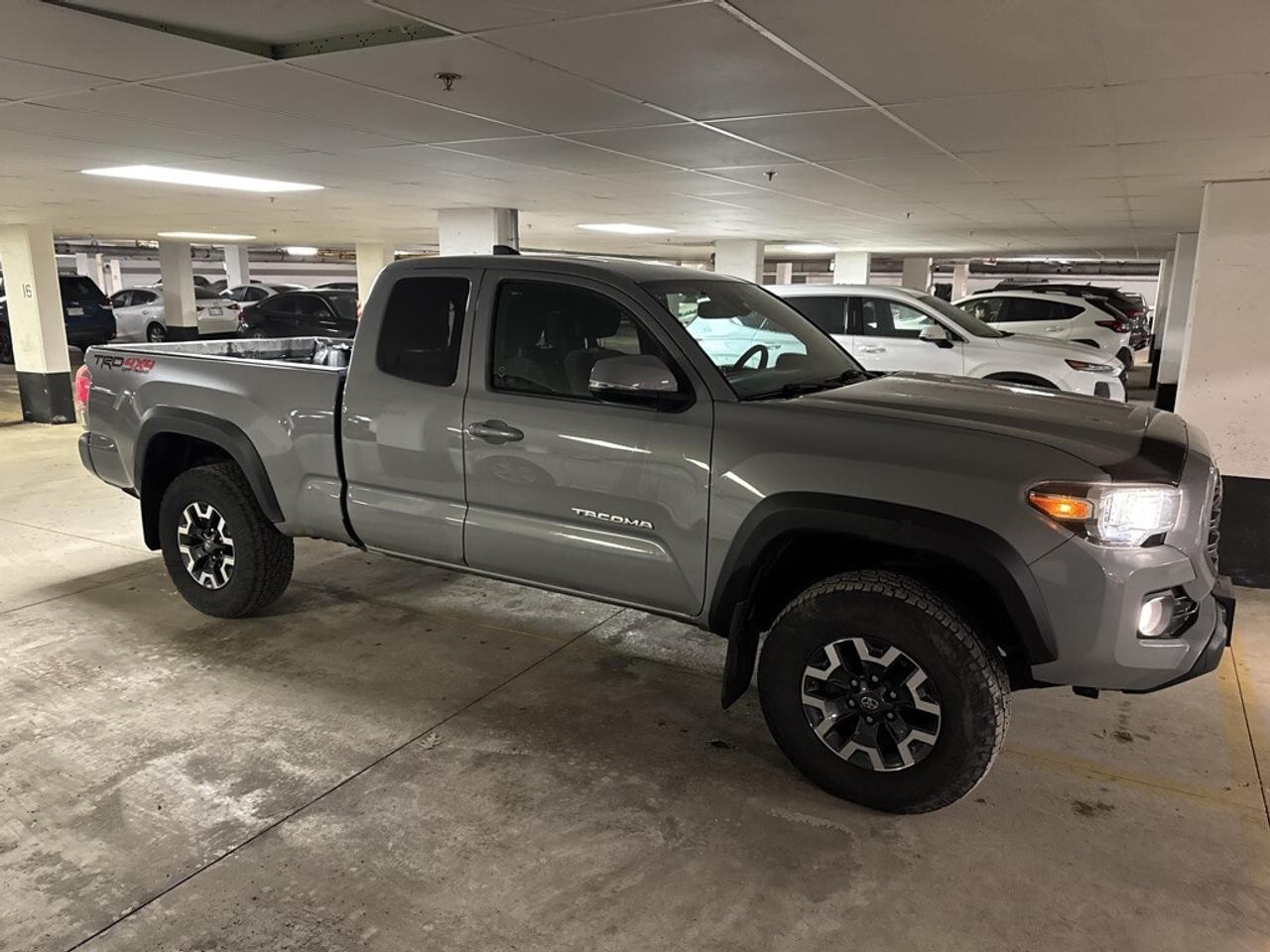 2020 Toyota Tacoma TRD Off Road Access Cab Photo