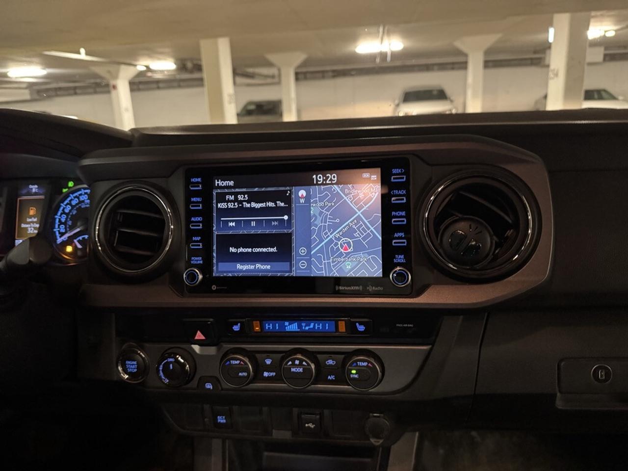 2020 Toyota Tacoma TRD Off Road Access Cab Photo