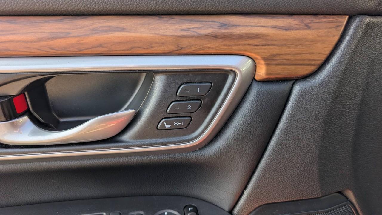 2020 Honda CR-V Touring 4dr All-wheel Drive Photo