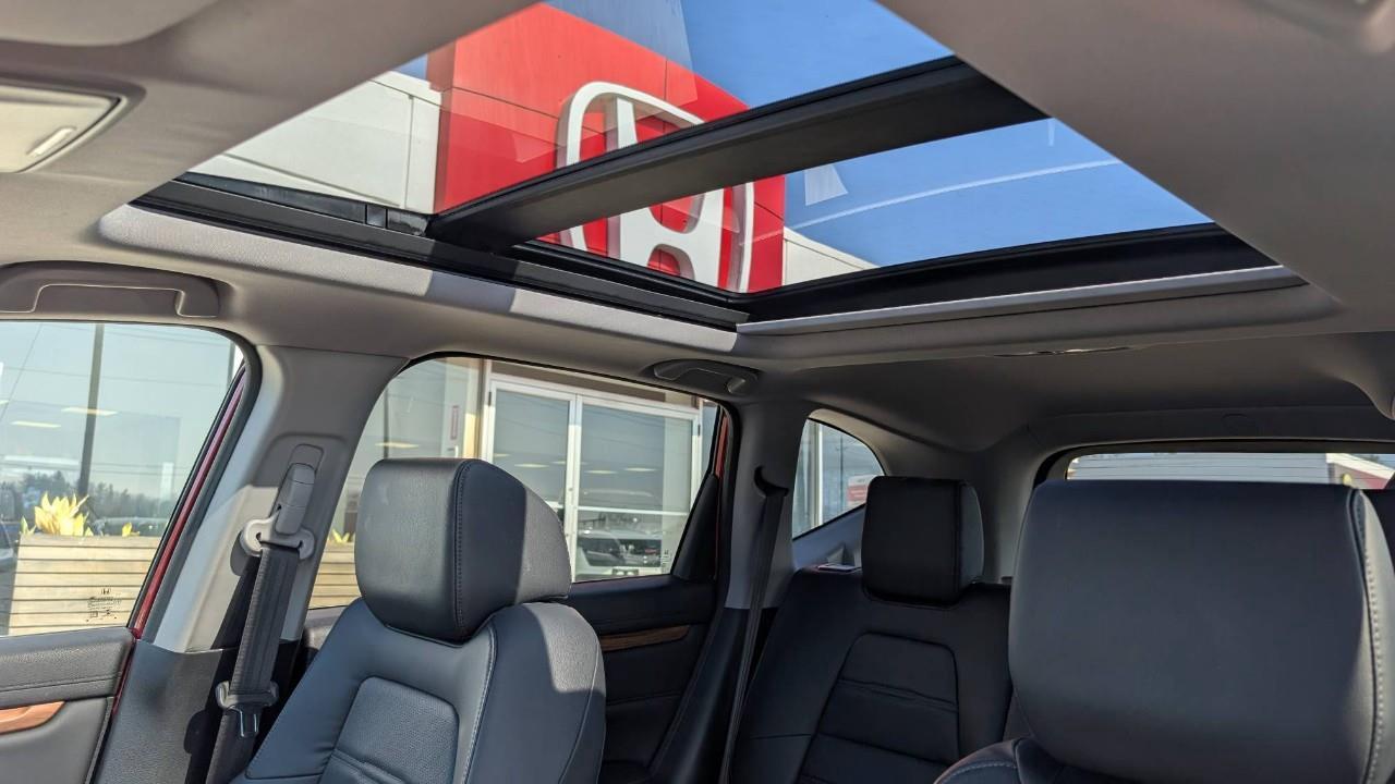 2020 Honda CR-V Touring 4dr All-wheel Drive Photo