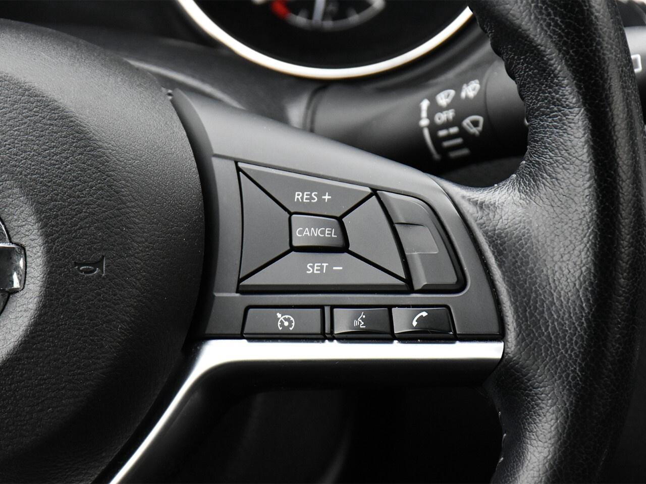 2020 Nissan Qashqai SV FWD, APPLE CARPLAY, REMOTE START Photo