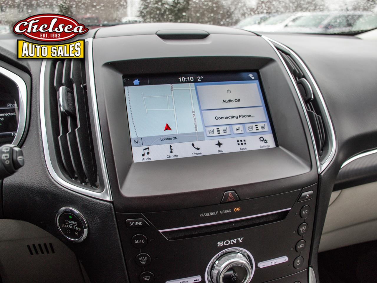 2017 Ford Edge Titanium AWD Photo