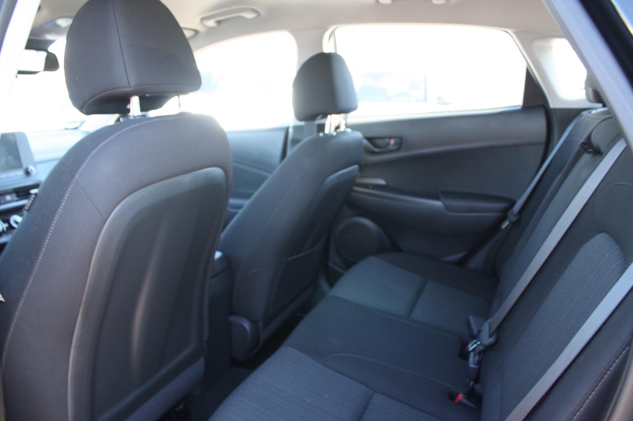 2022 Hyundai KONA 2.0L Preferred AWD / Heated Seats / Blind Spot Photo