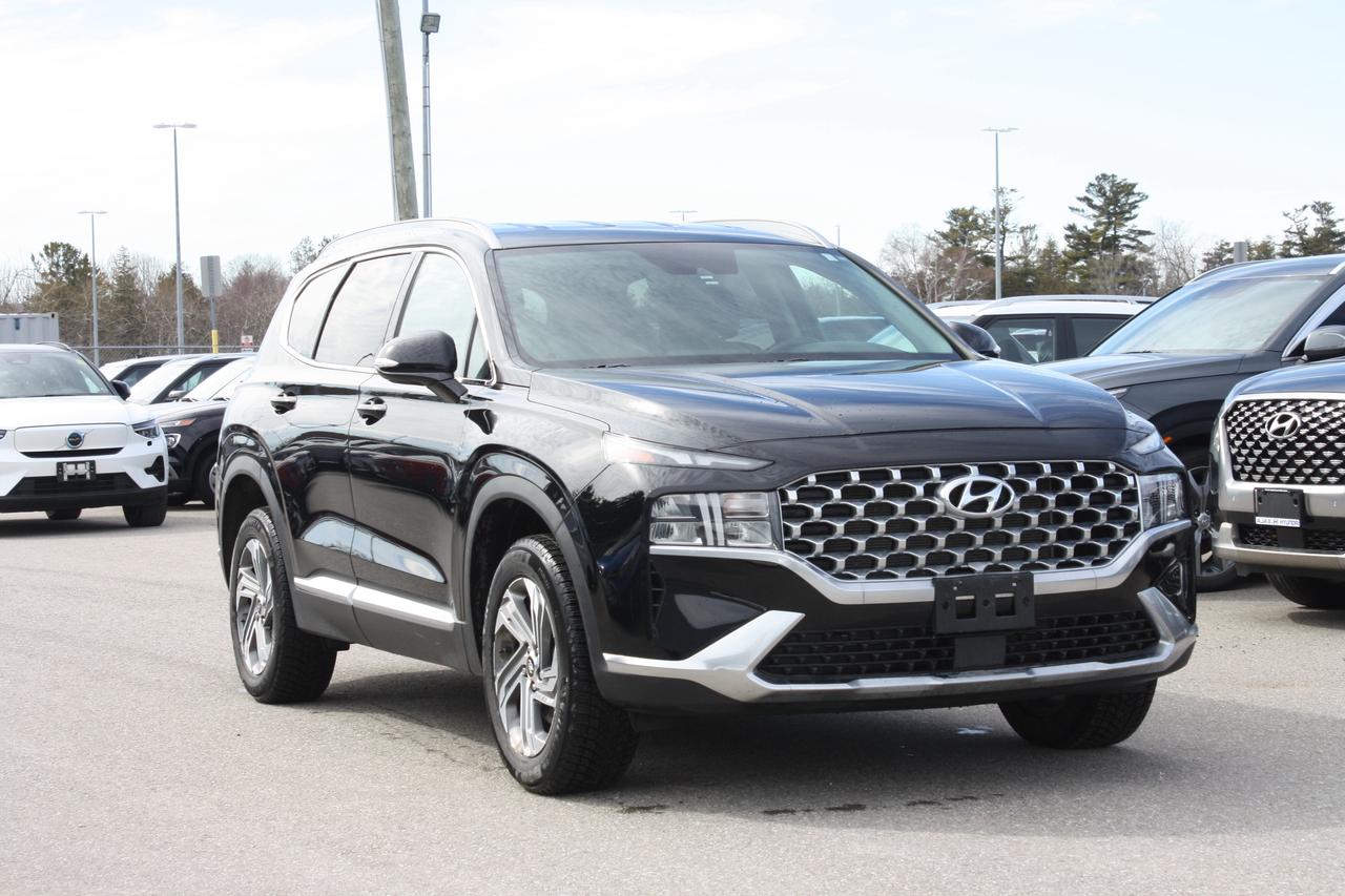 2021 Hyundai Santa Fe Preferred AWD Photo2