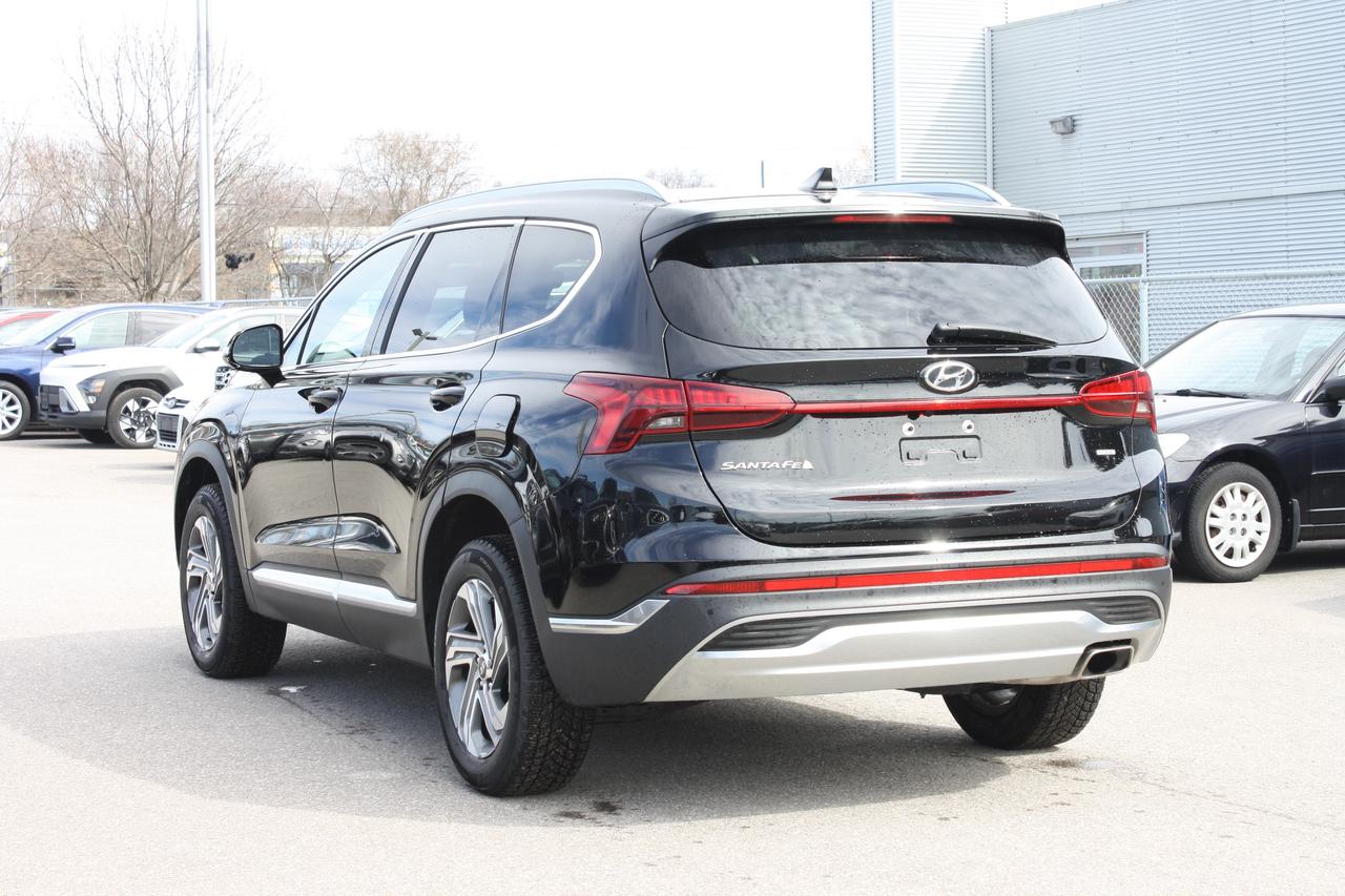 2021 Hyundai Santa Fe Preferred AWD Photo