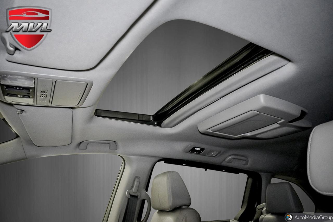 2019 Honda Odyssey EX-L w/RES (A9) Passenger Van Photo