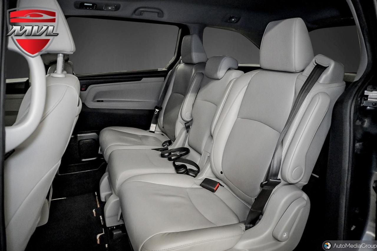 2019 Honda Odyssey EX-L w/RES (A9) Passenger Van Photo