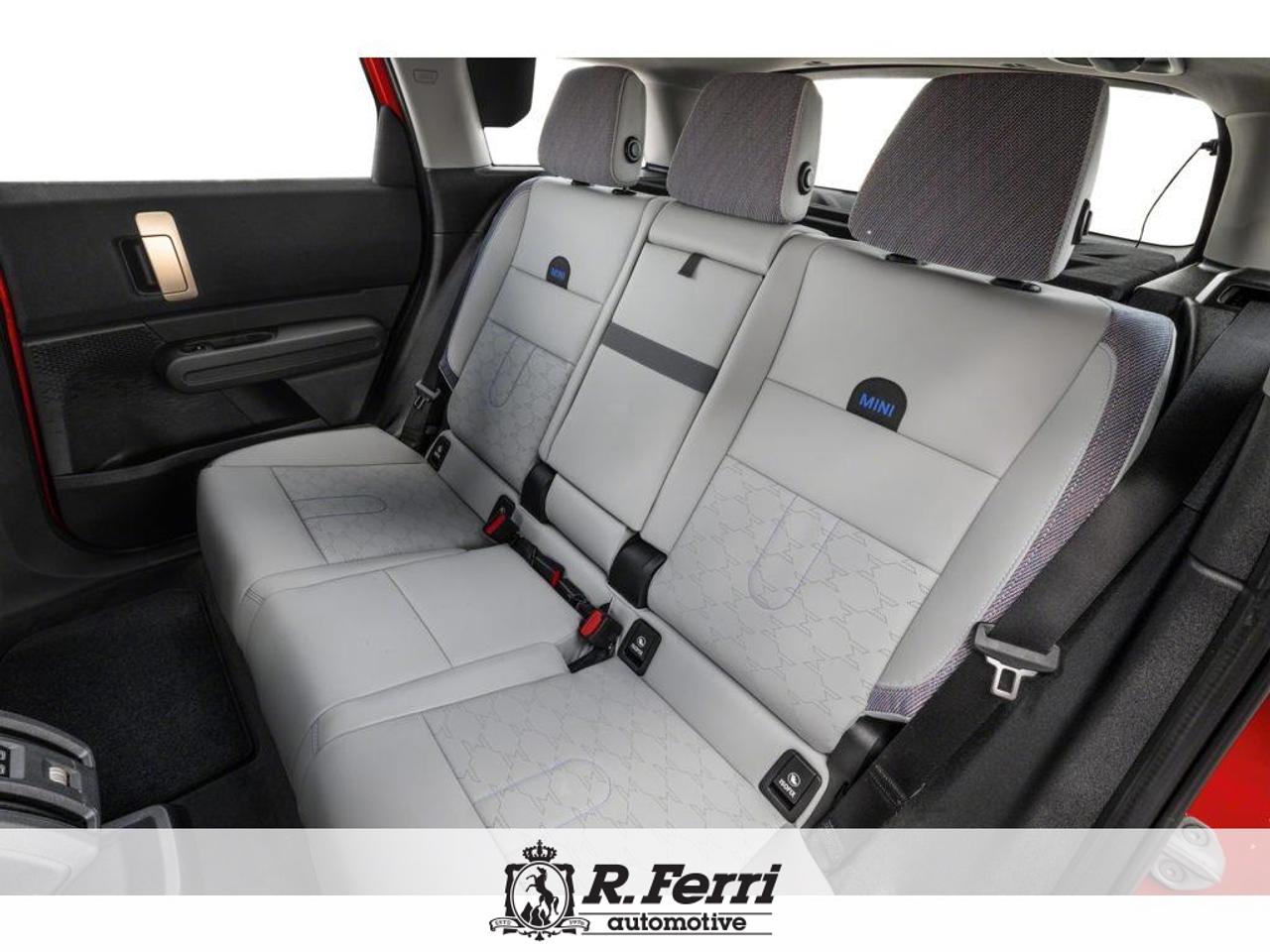 2026 MINI SE Countryman Base 4dr All-Wheel Drive ALL4 Sport Utility Photo