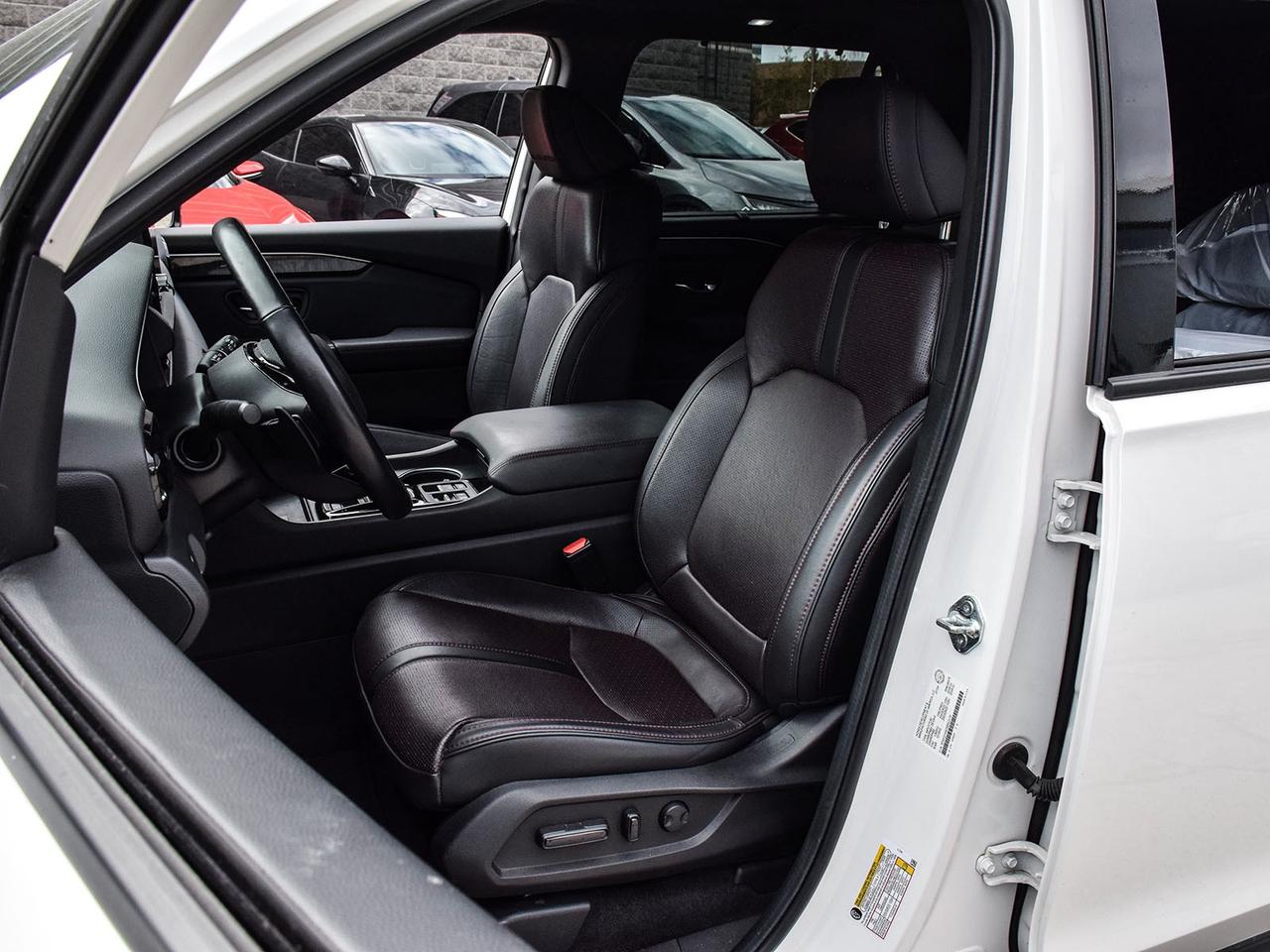 2025 Honda Pilot Black Edition Photo
