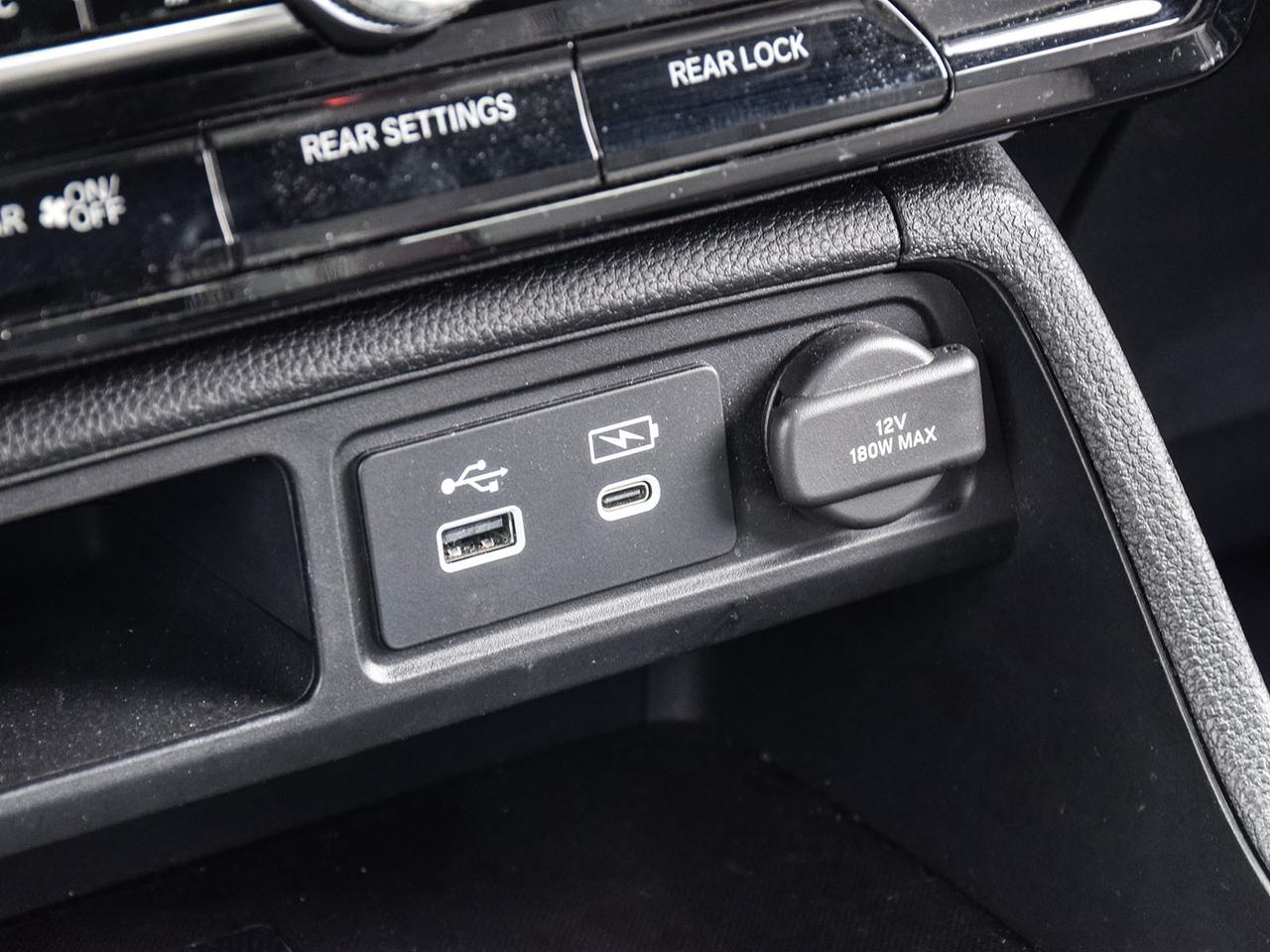 2025 Honda Pilot Black Edition Photo