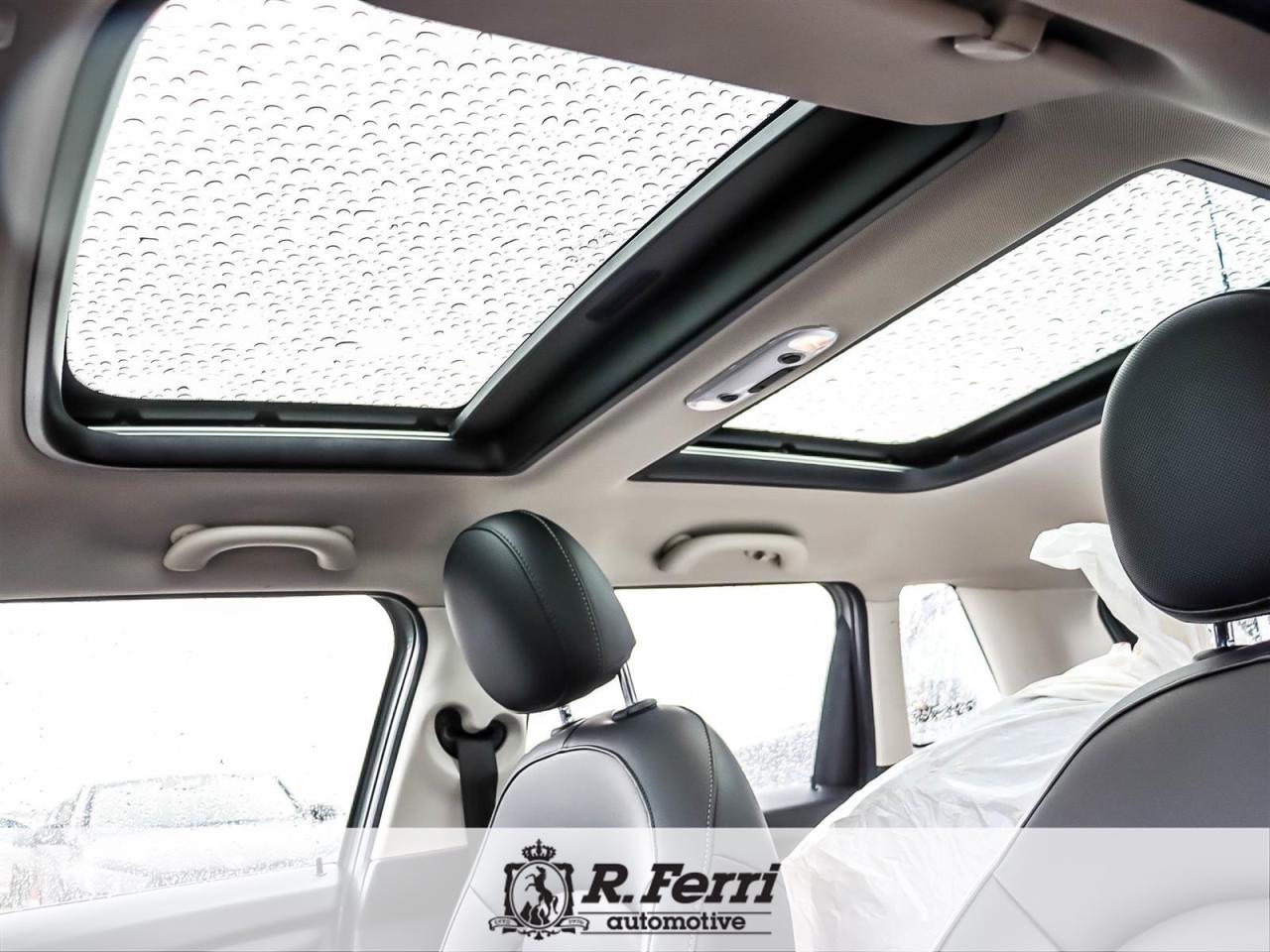 2020 MINI 5 Door Cooper 4dr Hatchback Photo