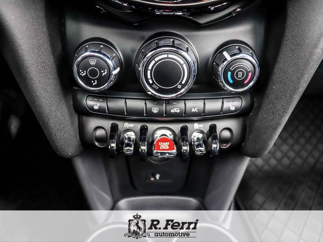 2020 MINI 5 Door Cooper 4dr Hatchback Photo