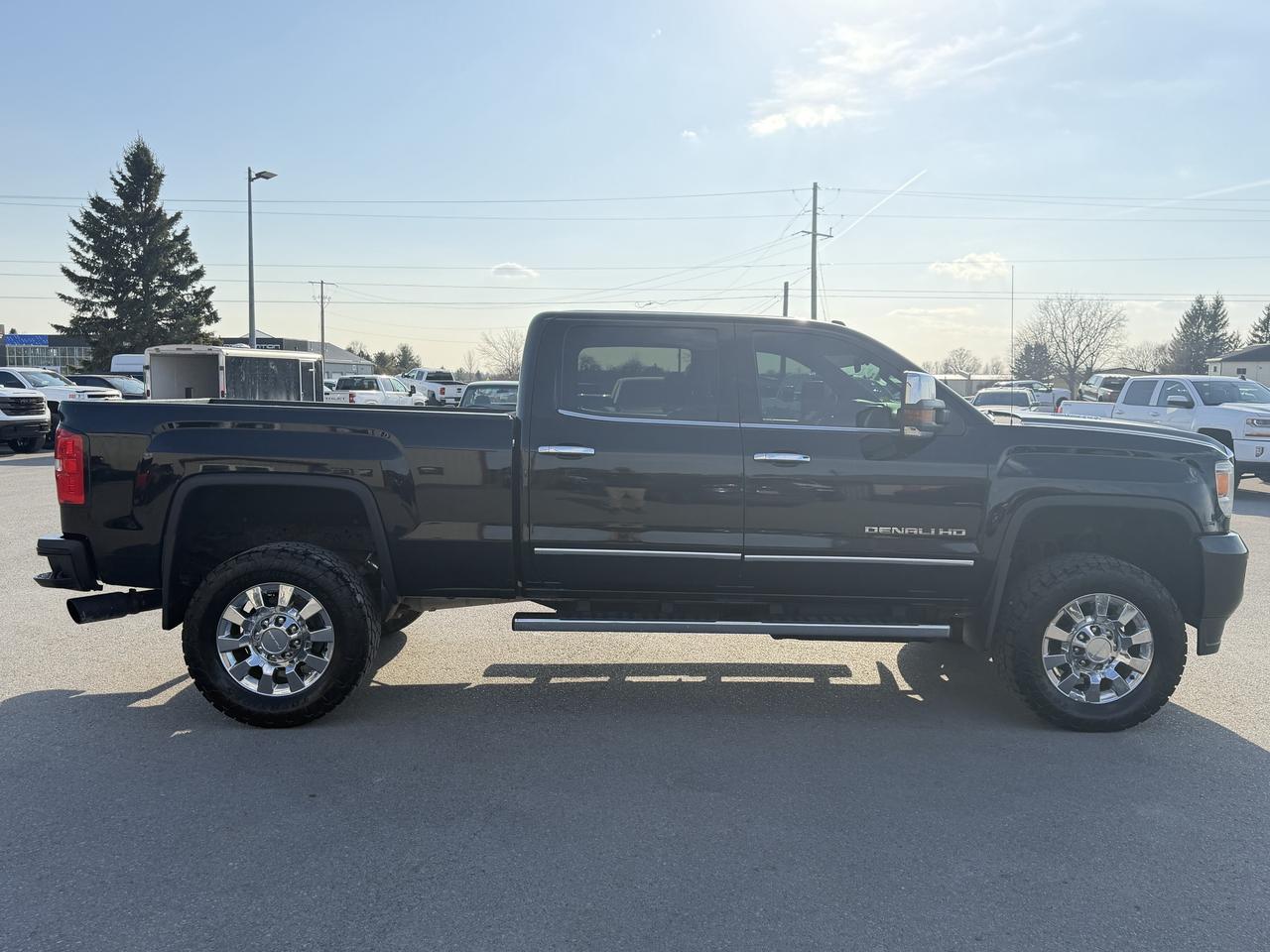 2016 GMC Sierra 3500HD DENALI DURAMAX 4X4 Photo