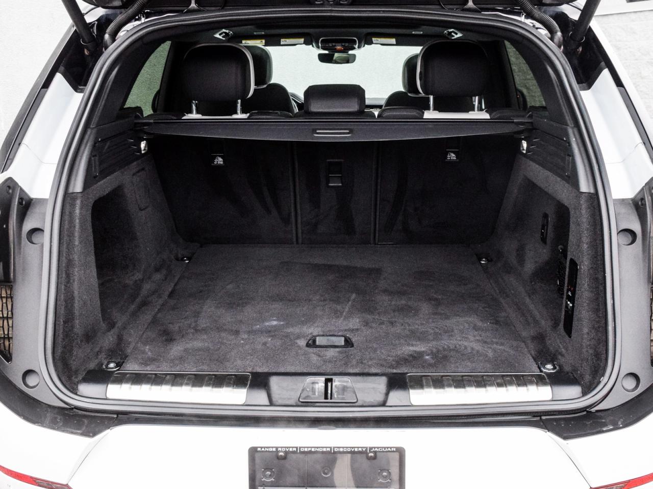 2024 Land Rover Range Rover Sport Dynamic SE Photo