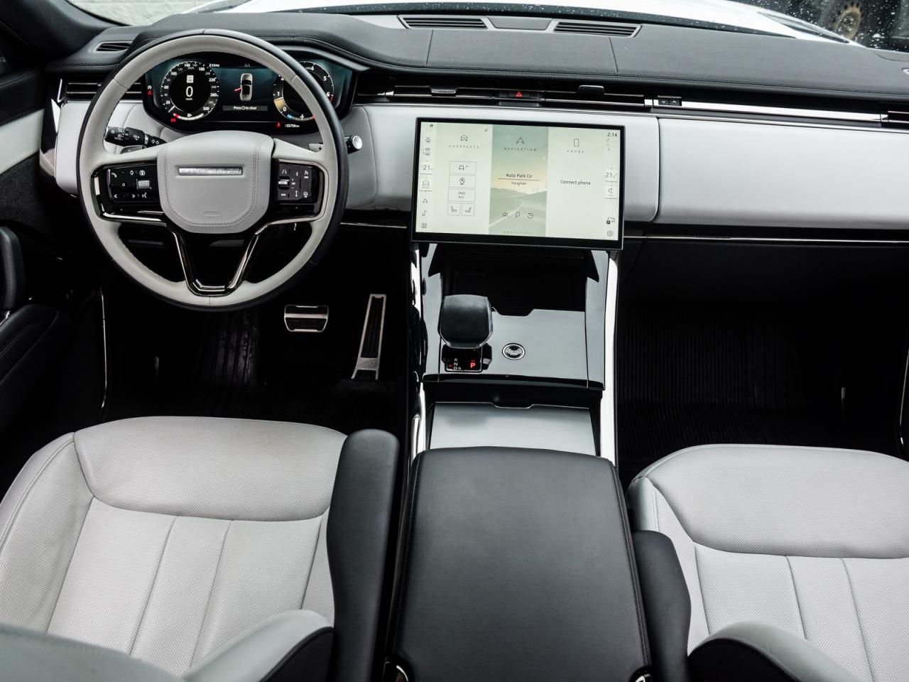 2024 Land Rover Range Rover Sport Dynamic SE Photo