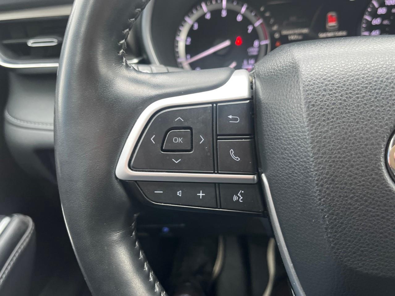 2022 Toyota Highlander LIMITED EXTRA CLEAN NEW TIRES Photo