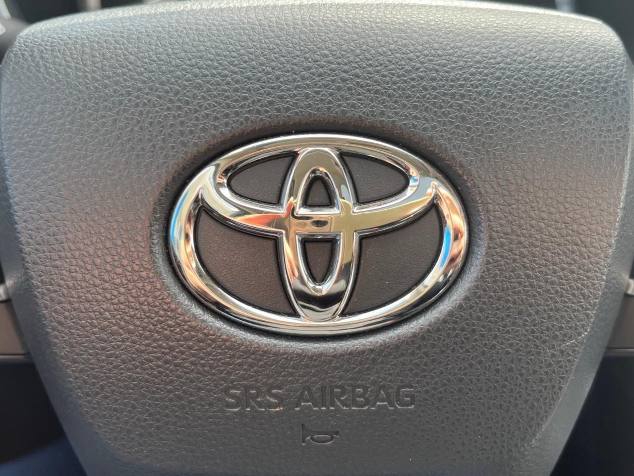 2022 Toyota Highlander LIMITED EXTRA CLEAN NEW TIRES Photo