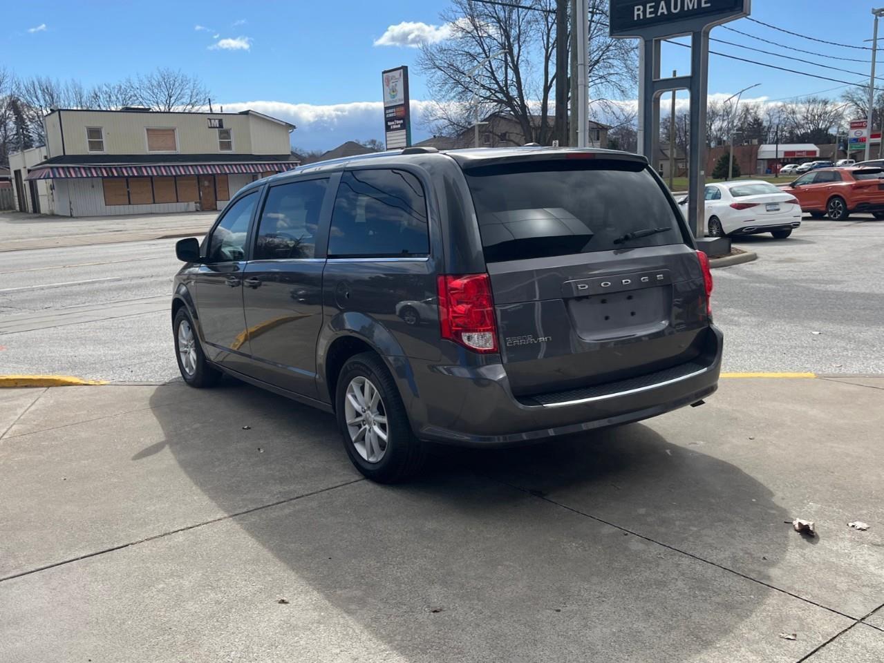 2019 Dodge Grand Caravan PWR DOORS AND DVD Photo