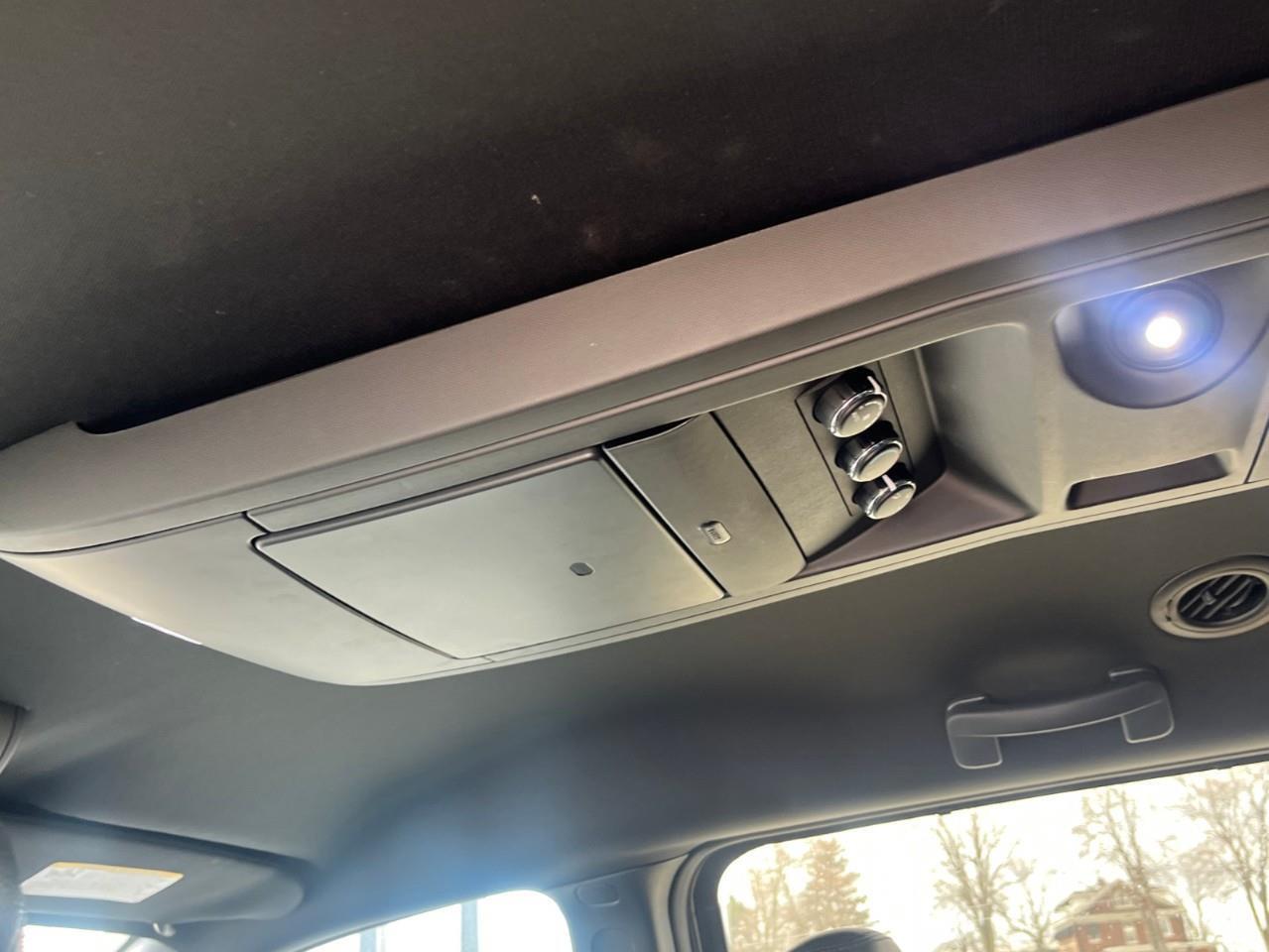 2019 Dodge Grand Caravan PWR DOORS AND DVD Photo