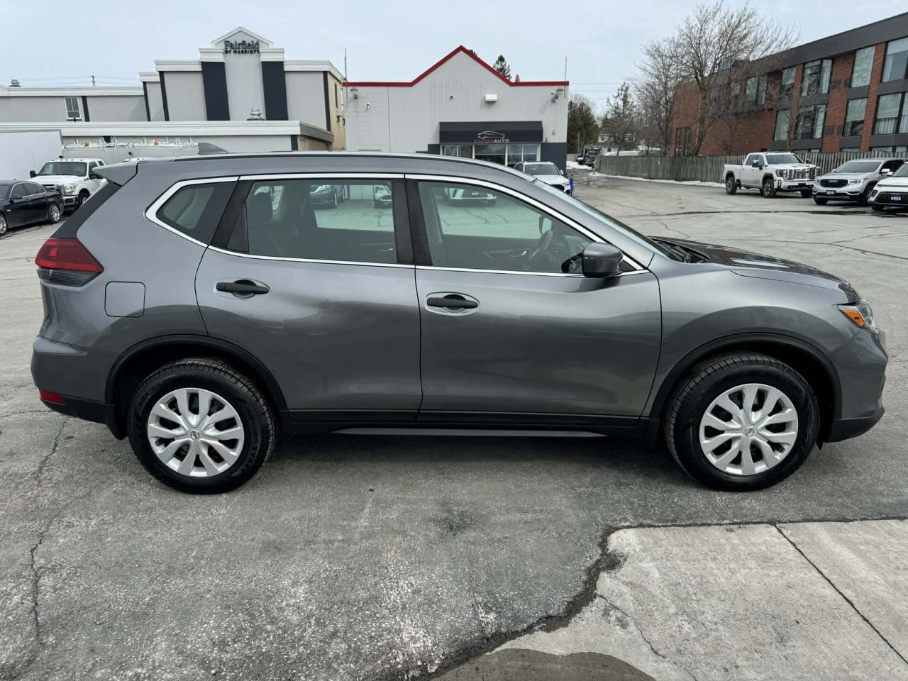 2018 Nissan Rogue AWD SL Photo