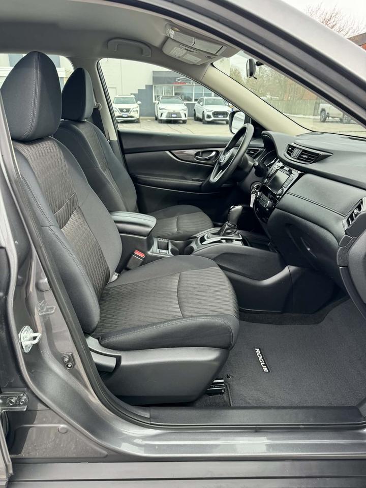 2018 Nissan Rogue AWD SL Photo