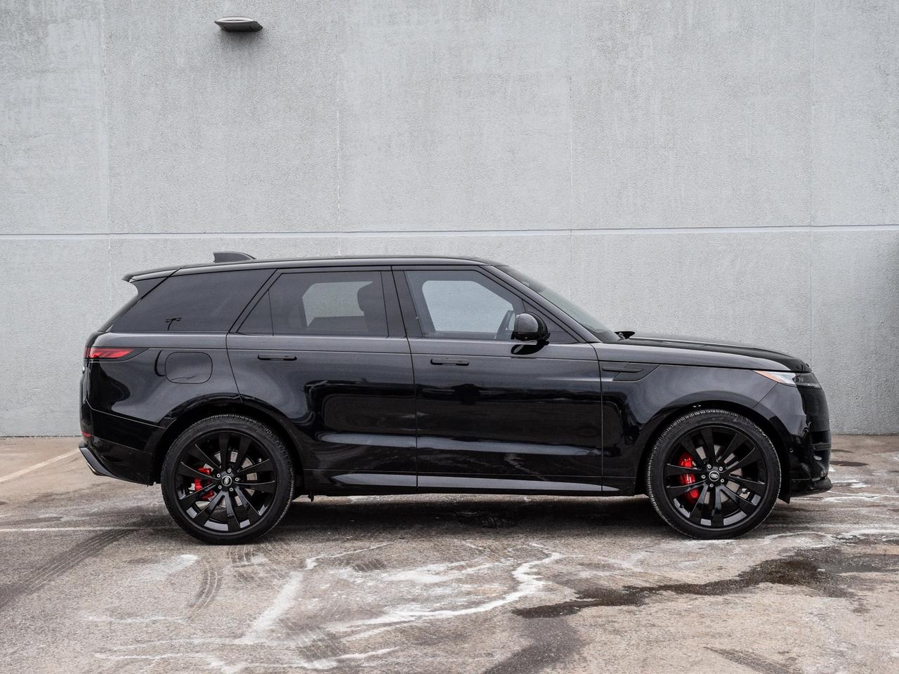2023 Land Rover Range Rover Sport Dynamic SE Photo