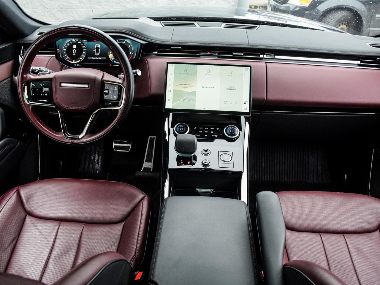 2023 Land Rover Range Rover Sport Dynamic SE Photo