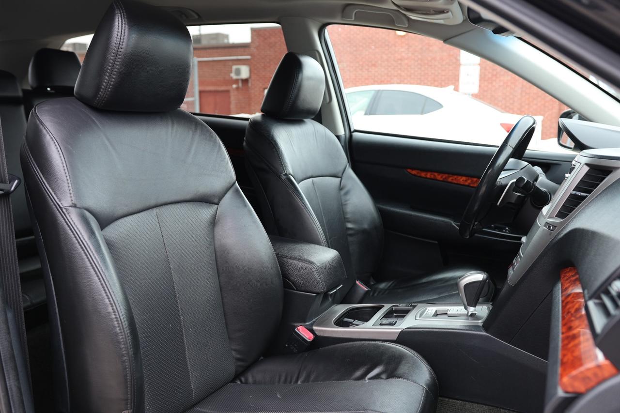 2012 Subaru Outback LIMITED-AWD/NAV/LEATHER/SUNROOF/H SEATS/P WINDOWS& Photo