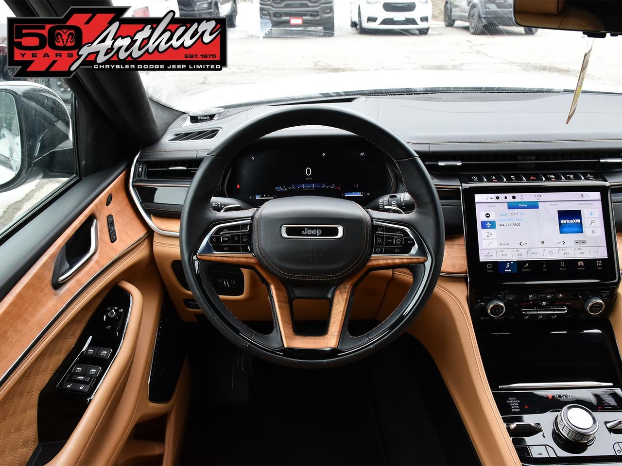 2023 Jeep Grand Cherokee Summit Reserve 4x4 Photo