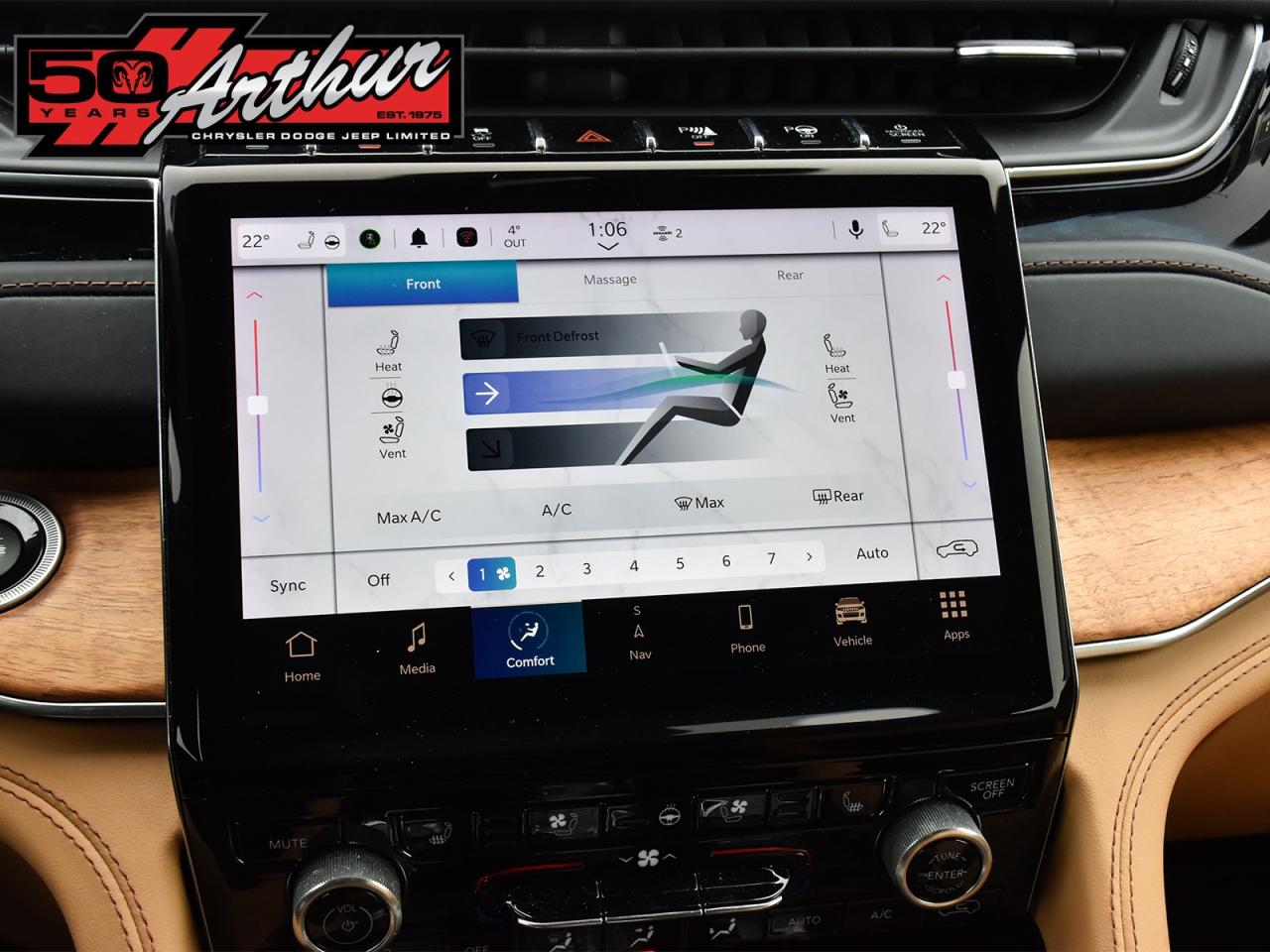 2023 Jeep Grand Cherokee Summit Reserve 4x4 Photo