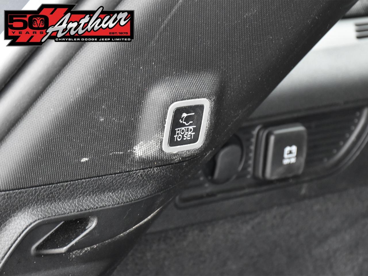 2023 Jeep Grand Cherokee Summit Reserve 4x4 Photo