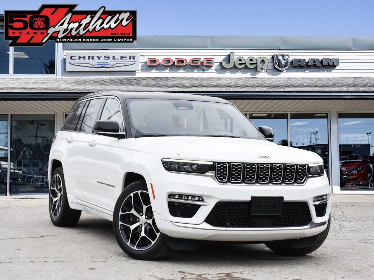 2023 Jeep Grand Cherokee Summit Reserve 4x4 Photo0