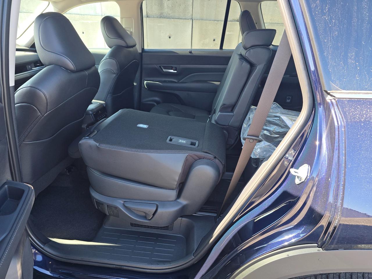 2026 Toyota Grand Highlander Hybrid XLE 4dr All-Wheel Drive Photo