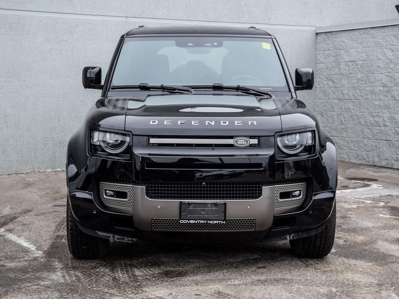 2024 Land Rover Defender X-Dynamic SE Photo