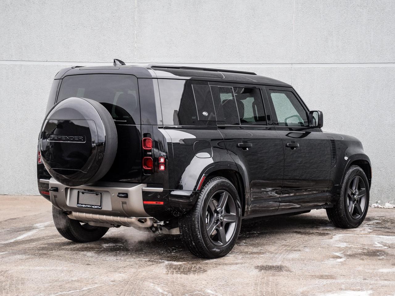 2024 Land Rover Defender X-Dynamic SE Photo