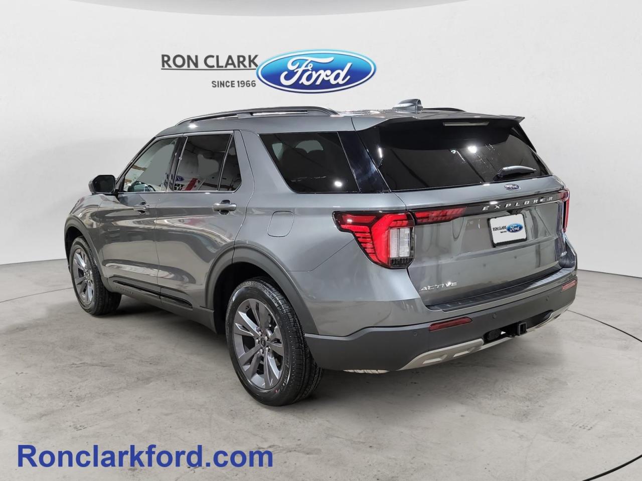 2026 Ford Explorer Active 4dr 4x4 Photo