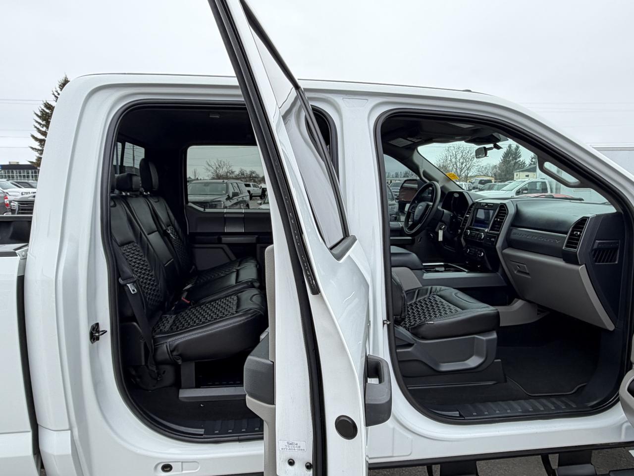 2022 Ford F-250 XLT LEVEL/WHEEL/TIRE/LEATHER PKG! Photo