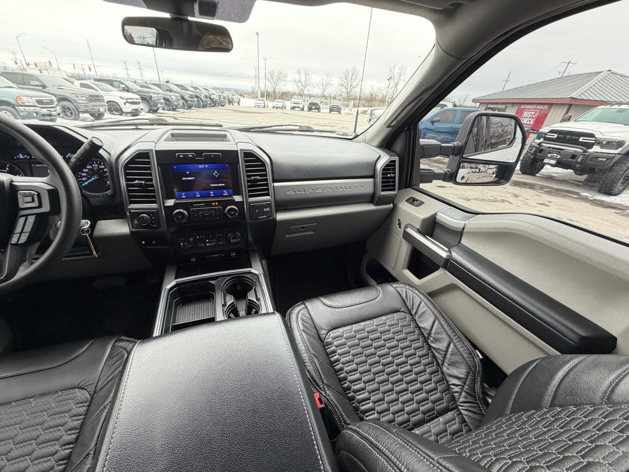 2022 Ford F-250 XLT LEVEL/WHEEL/TIRE/LEATHER PKG! Photo