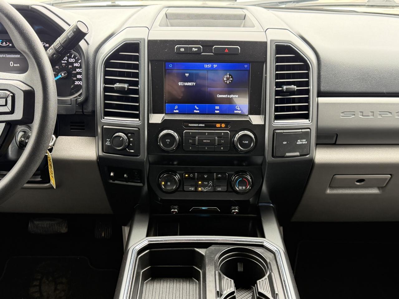 2022 Ford F-250 XLT LEVEL/WHEEL/TIRE/LEATHER PKG! Photo