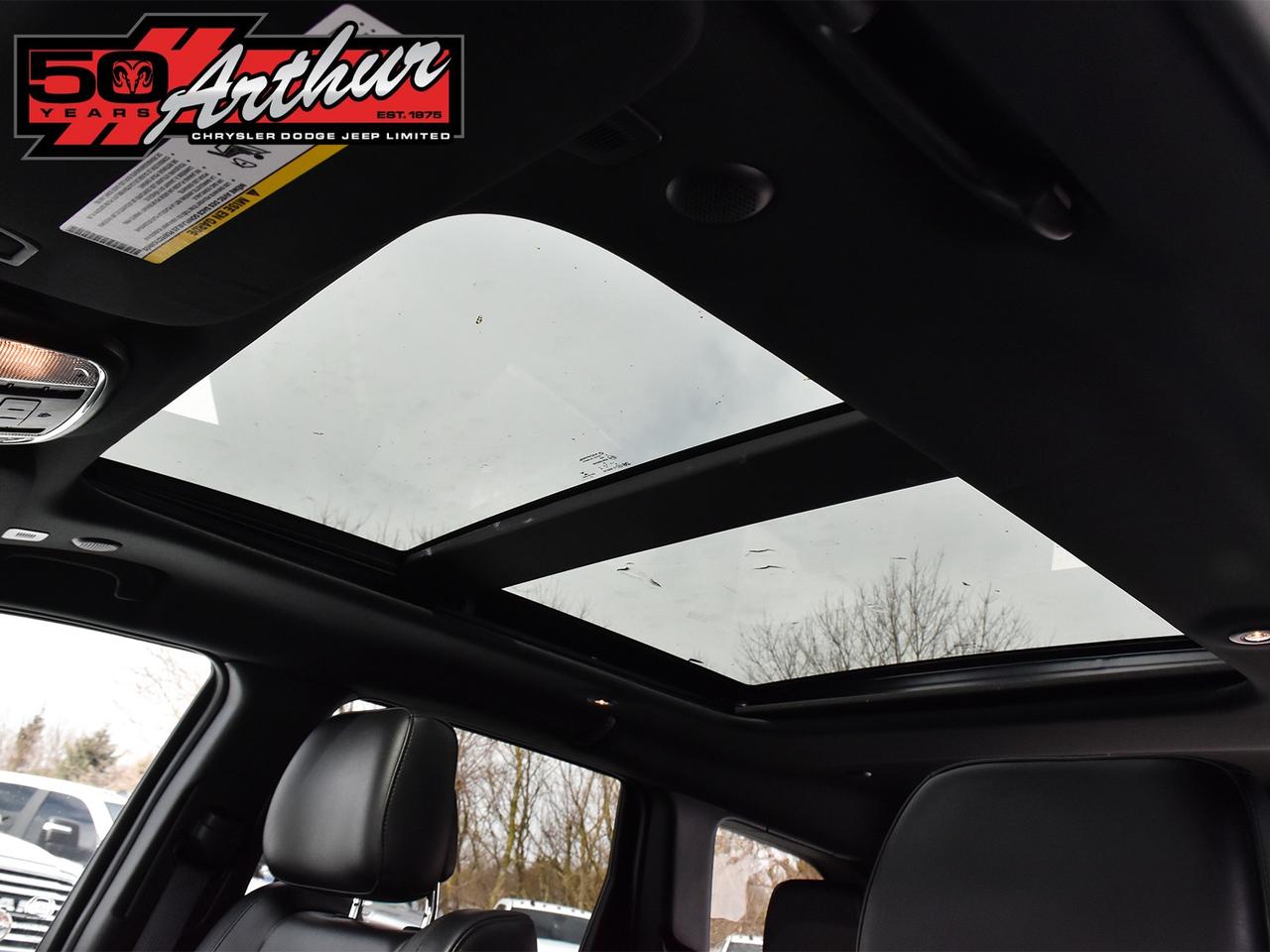 2021 Jeep Grand Cherokee LIMITED 4X4 Photo