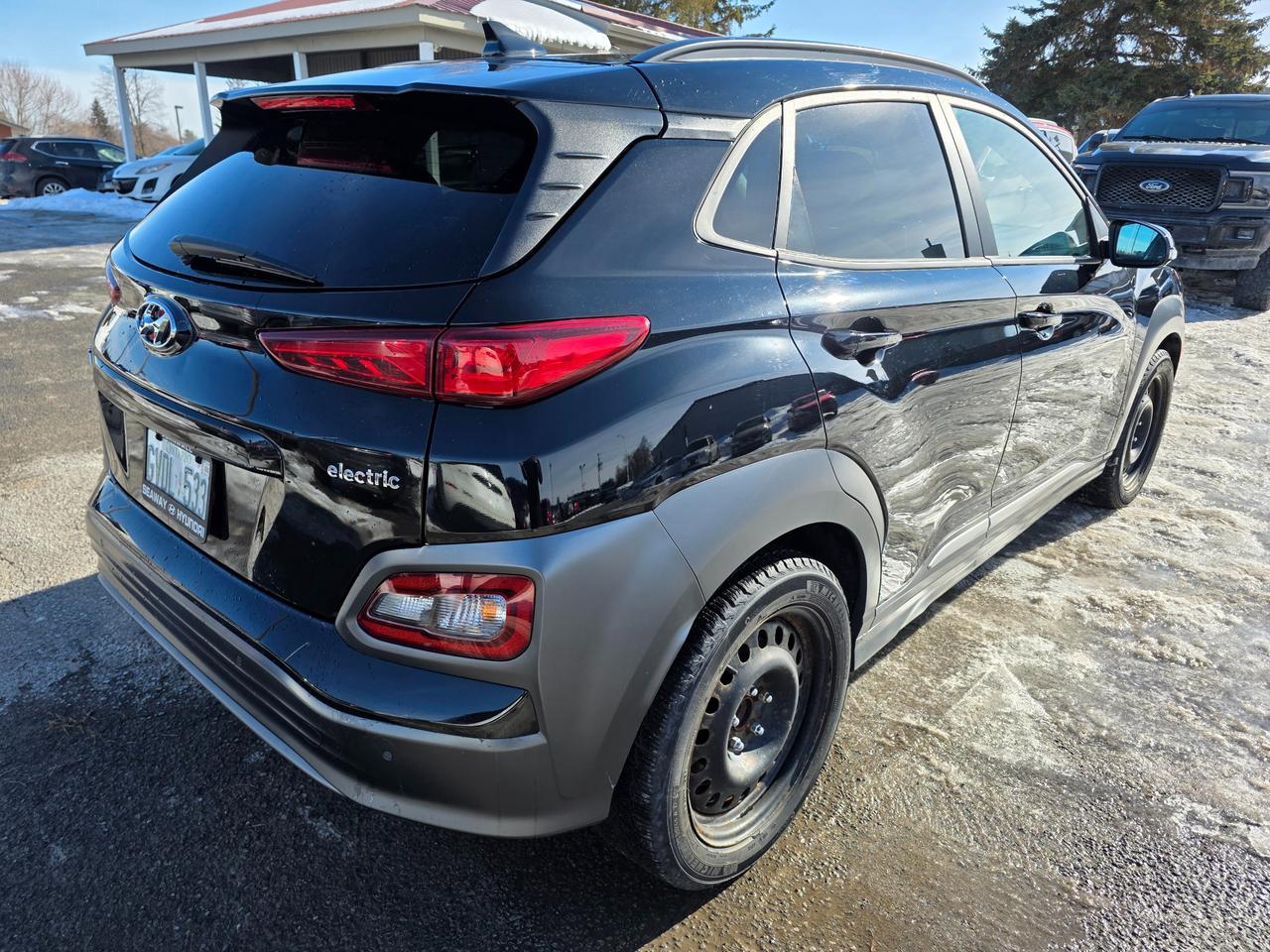 2021 Hyundai KONA electric Essential 4dr Front-Wheel Drive Photo