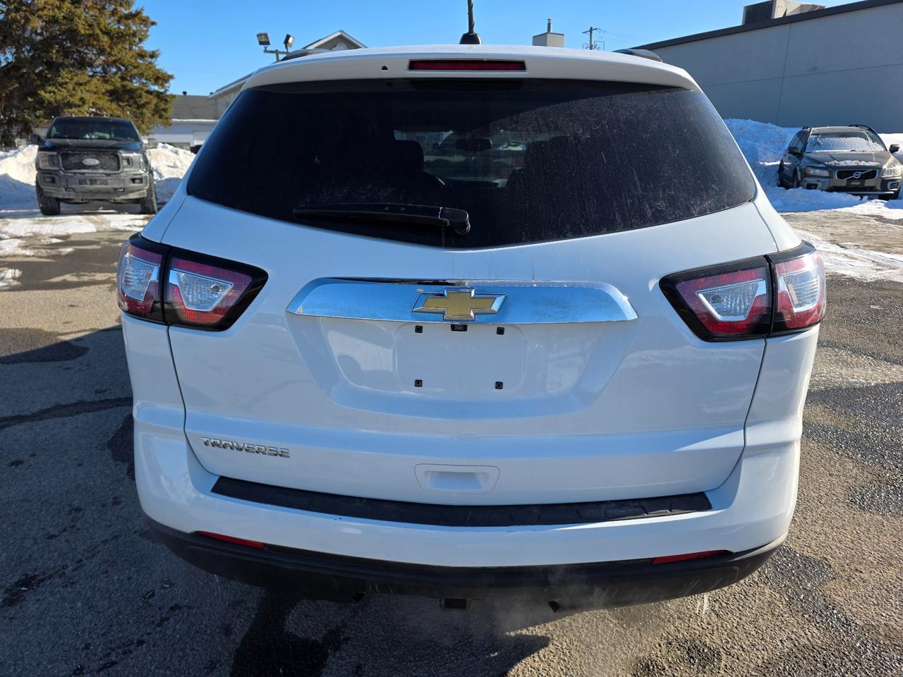 2017 Chevrolet Traverse LS Front-Wheel Drive Photo