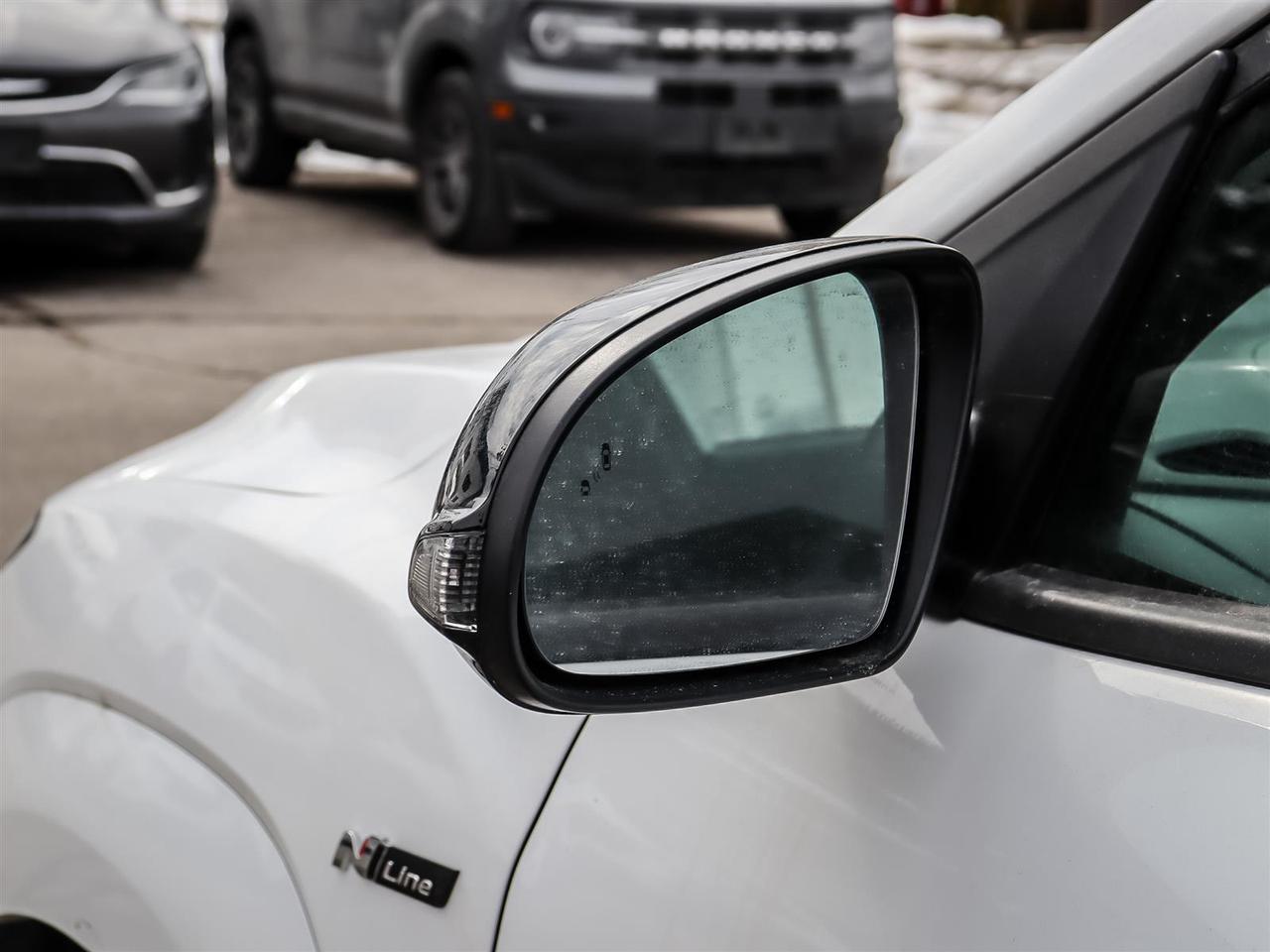 2022 Hyundai KONA  Photo4