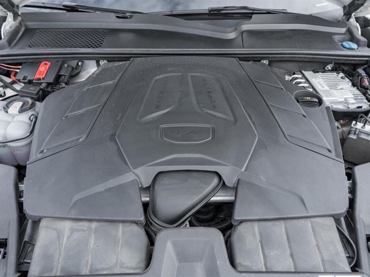 2024 Porsche Cayenne AWD CPO Premium Pkg Surround View Roof Rails in Al Photo