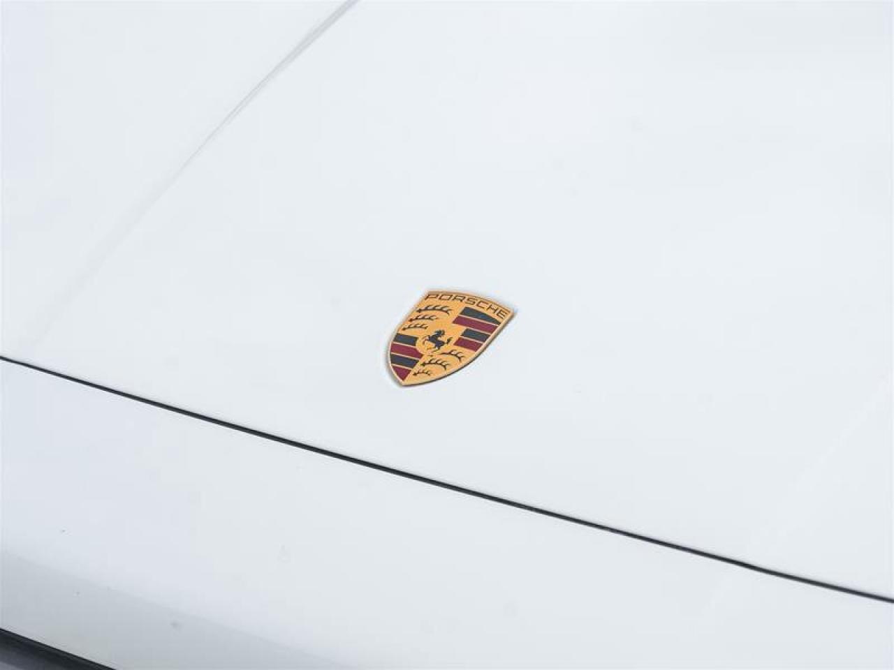 2024 Porsche Cayenne AWD CPO Premium Pkg Surround View Roof Rails in Al Photo